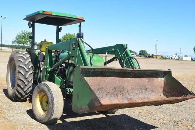 Image of John Deere 2240 equipment image 3