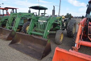 Main image John Deere 2240