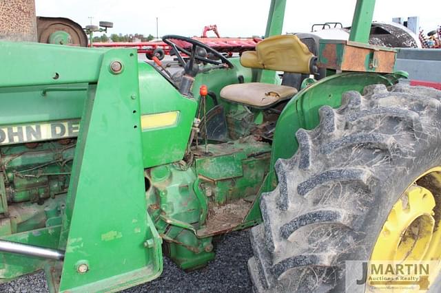 Image of John Deere 2240 equipment image 4