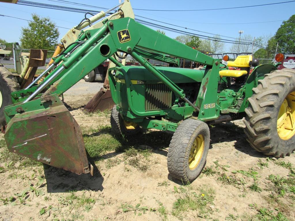 Main image John Deere 2240