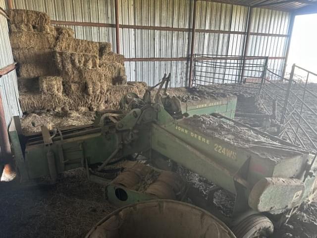 Image of John Deere 224WS equipment image 1