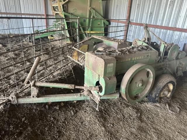 Image of John Deere 224WS equipment image 3