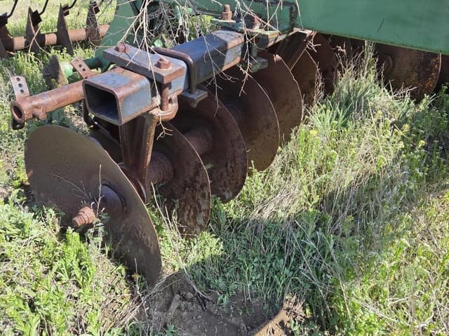 Image of John Deere 230 equipment image 3