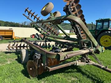 Main image John Deere 230