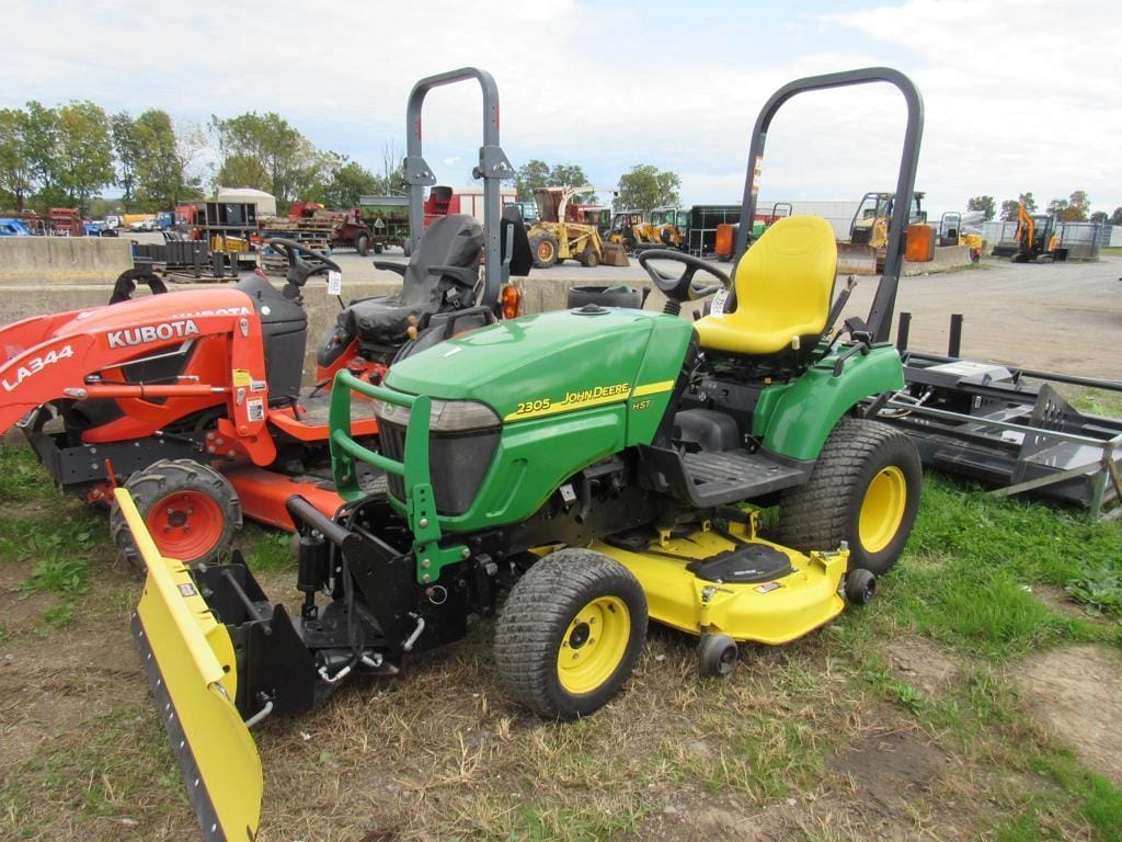 Main image John Deere 2305
