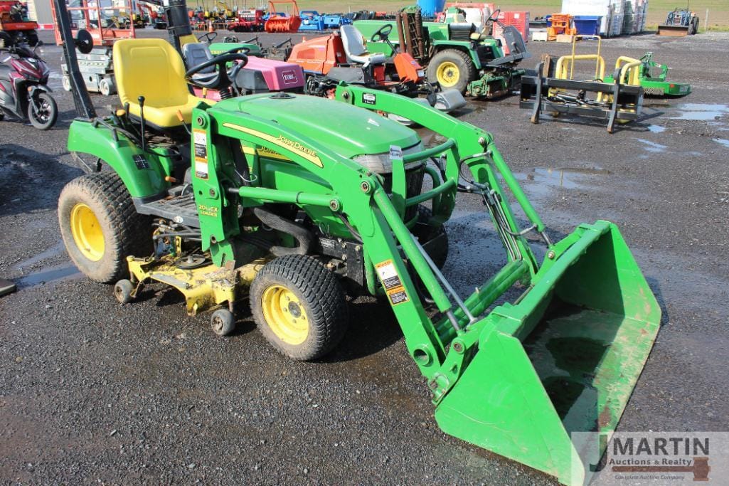 Main image John Deere 2305