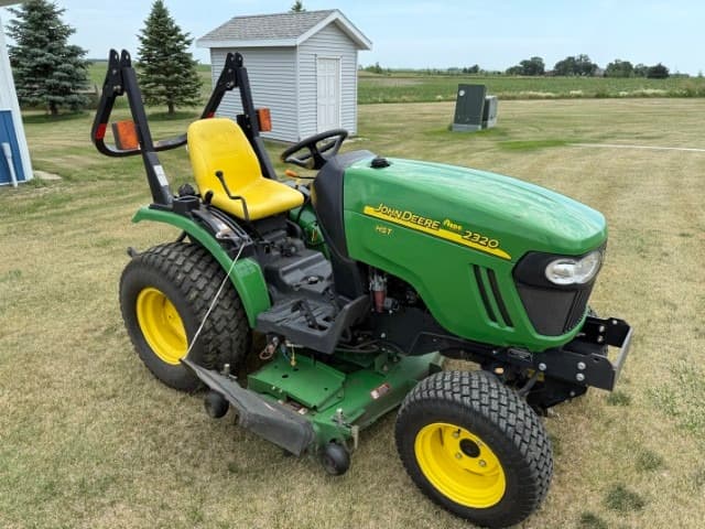 Image of John Deere 2320 equipment image 1