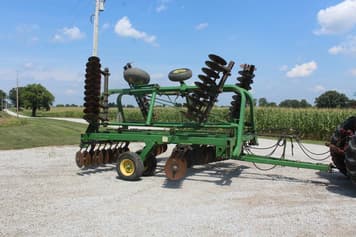 Main image John Deere 235