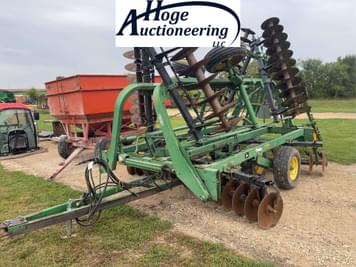 Main image John Deere 235