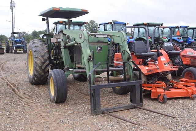 Image of John Deere 2350 equipment image 3