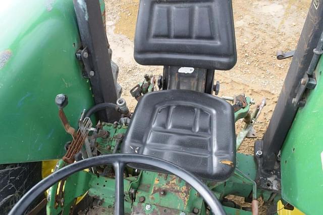 Image of John Deere 2355 equipment image 4