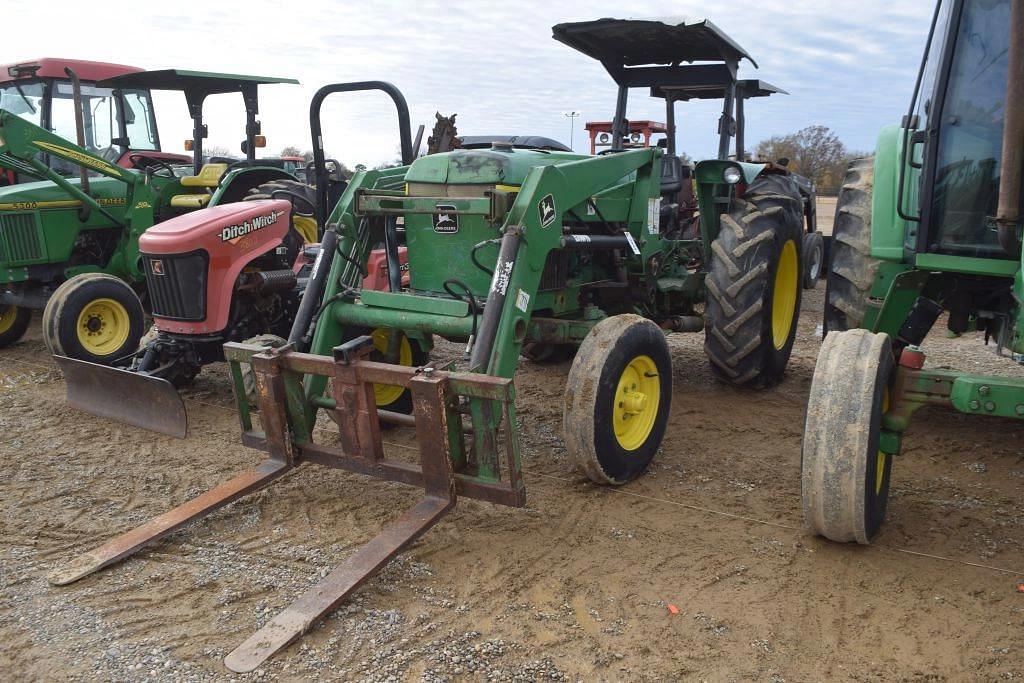 Image of John Deere 2355 Primary image