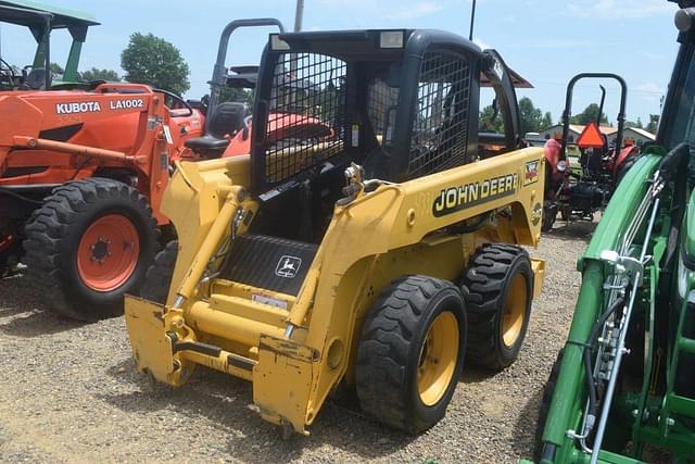 Image of John Deere 240 equipment image 1