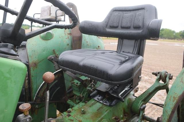 Image of John Deere 2440 equipment image 4