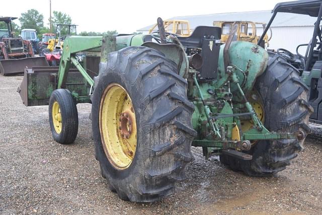 Image of John Deere 2440 equipment image 1