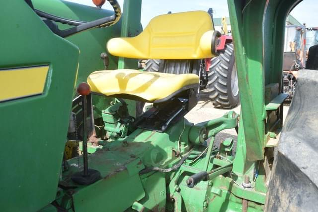 Image of John Deere 2440 equipment image 4