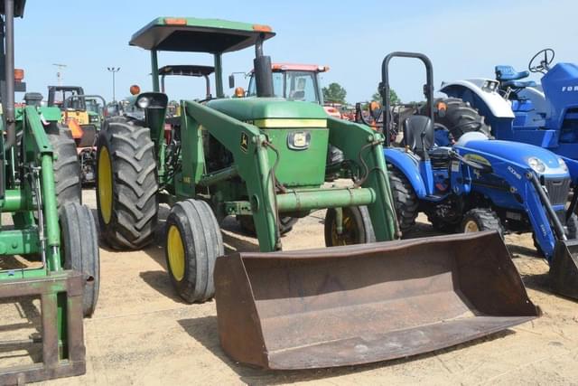 Image of John Deere 2440 equipment image 3