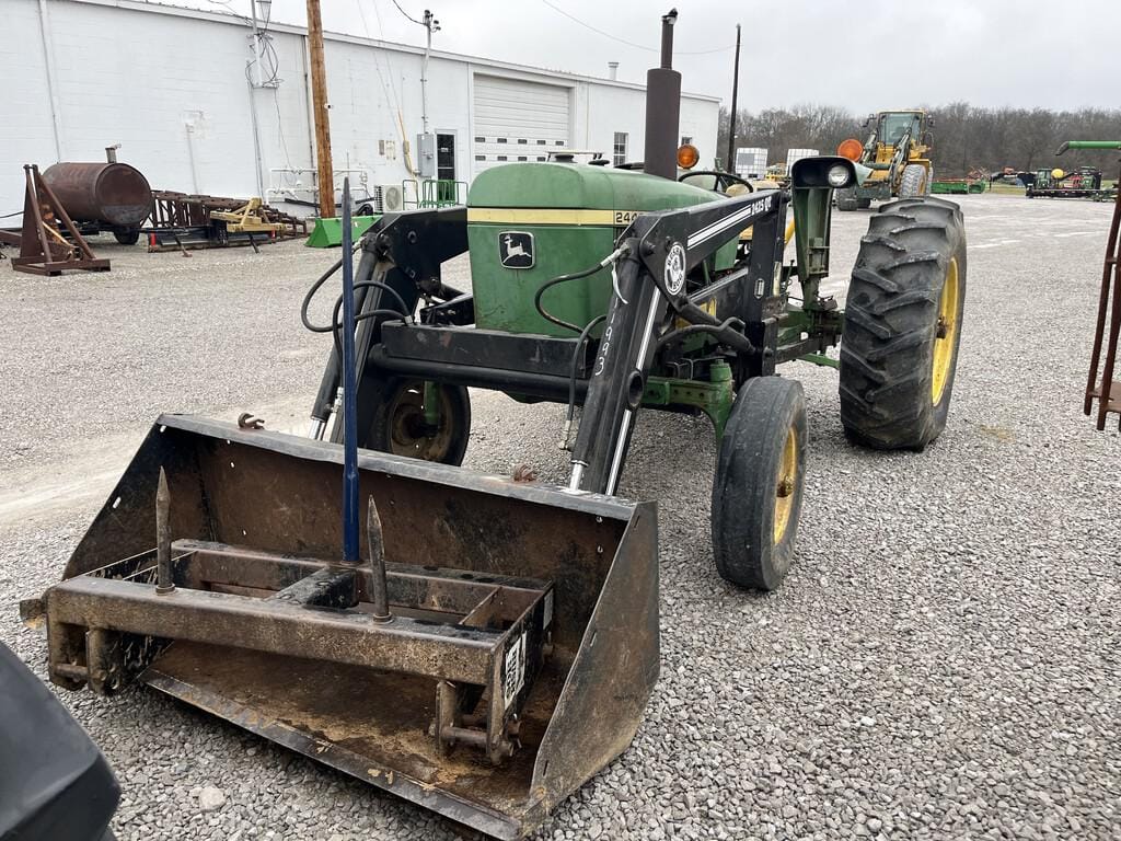 Main image John Deere 2440