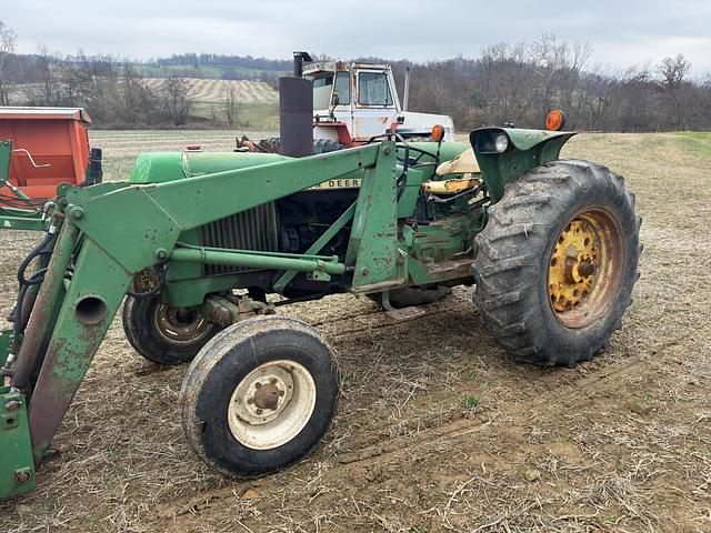 Image of John Deere 2440 equipment image 2