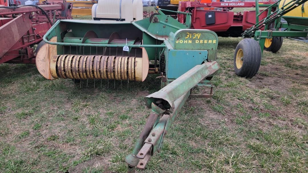 Image of John Deere 24T Image 0