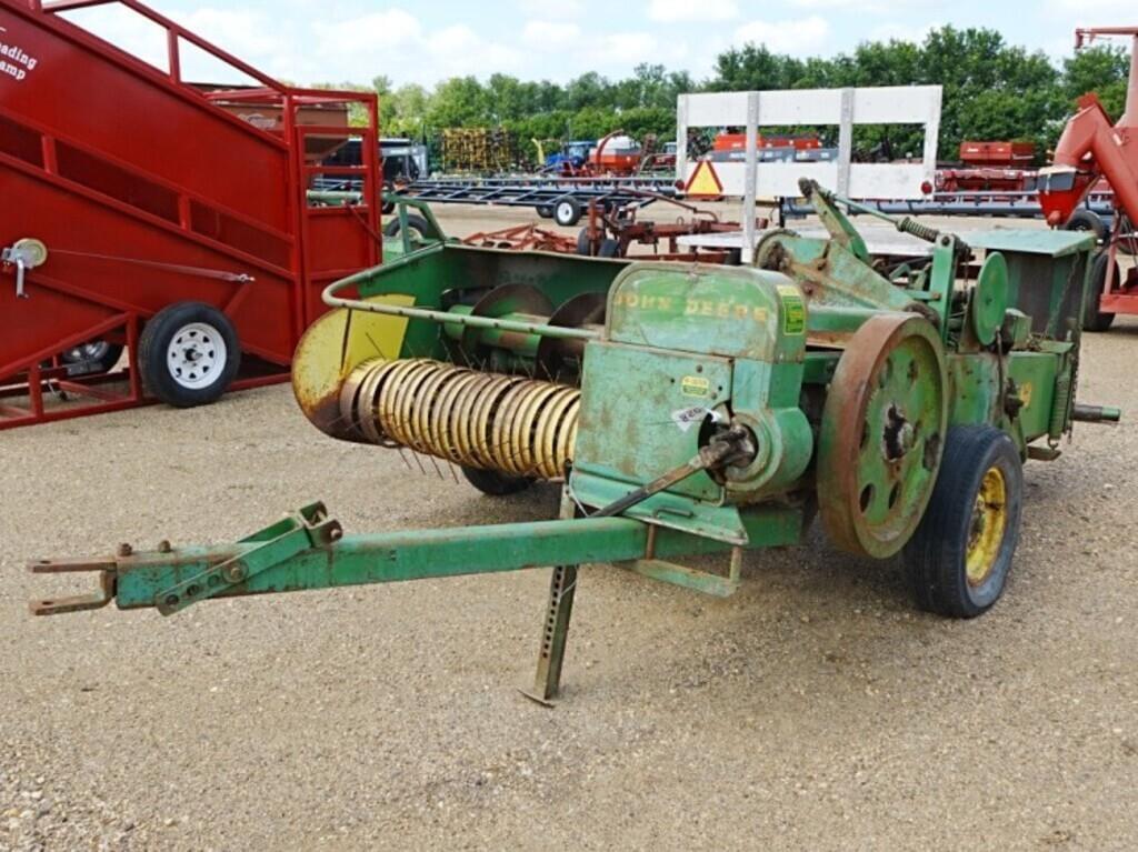 Image of John Deere 24T Primary image