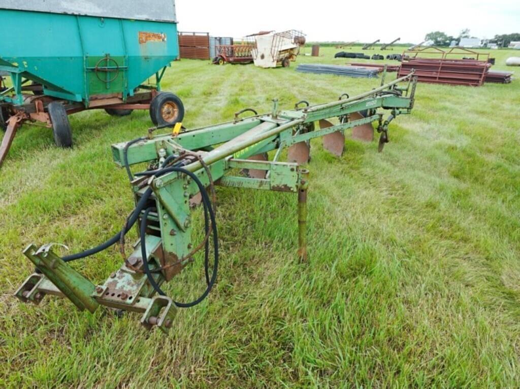 Image of John Deere 2500 Primary image