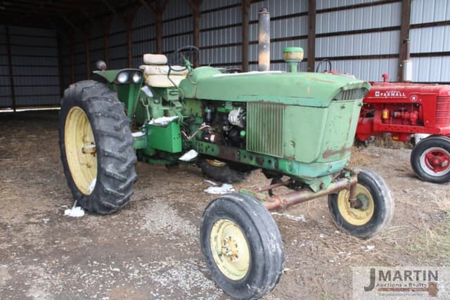 Image of John Deere 2510 equipment image 1