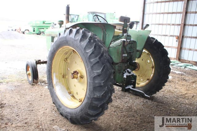 Image of John Deere 2510 equipment image 3