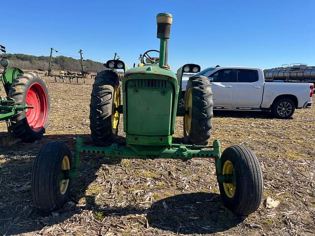 Image of John Deere 2510 equipment image 1