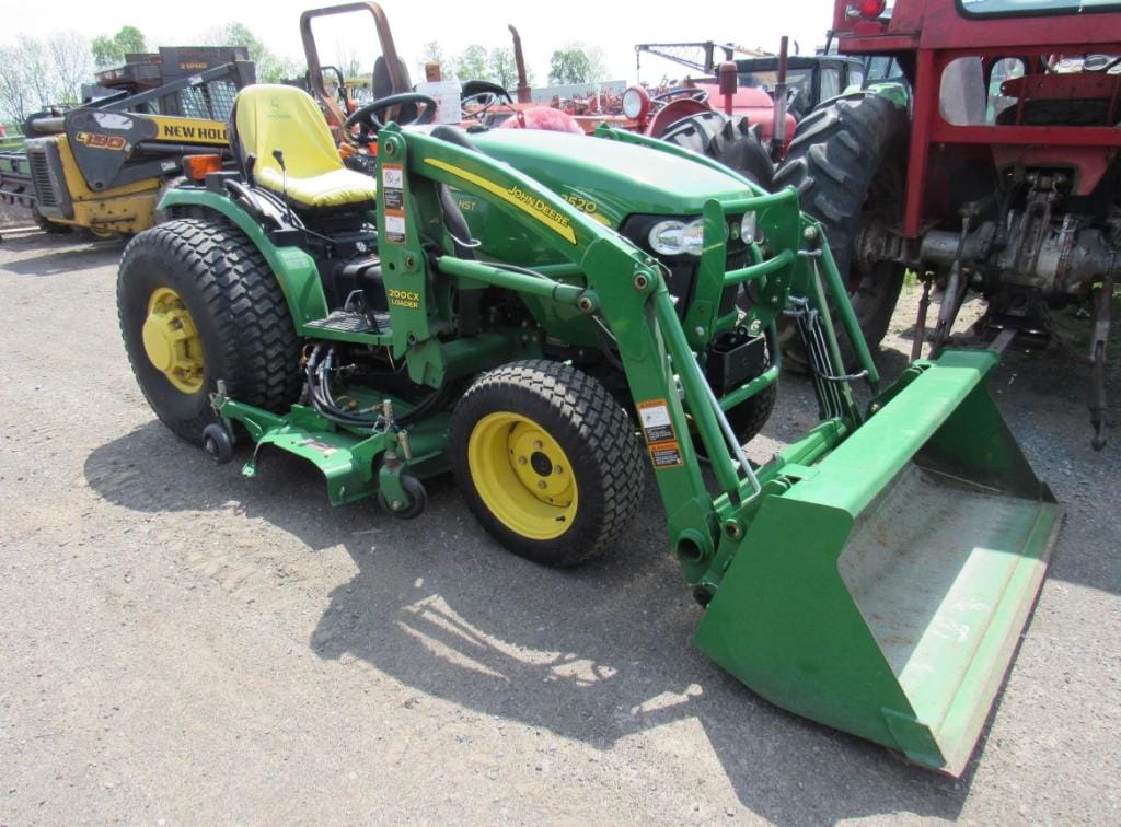 Main image John Deere 2520
