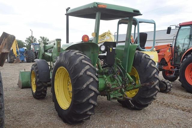 Image of John Deere 2550 equipment image 1