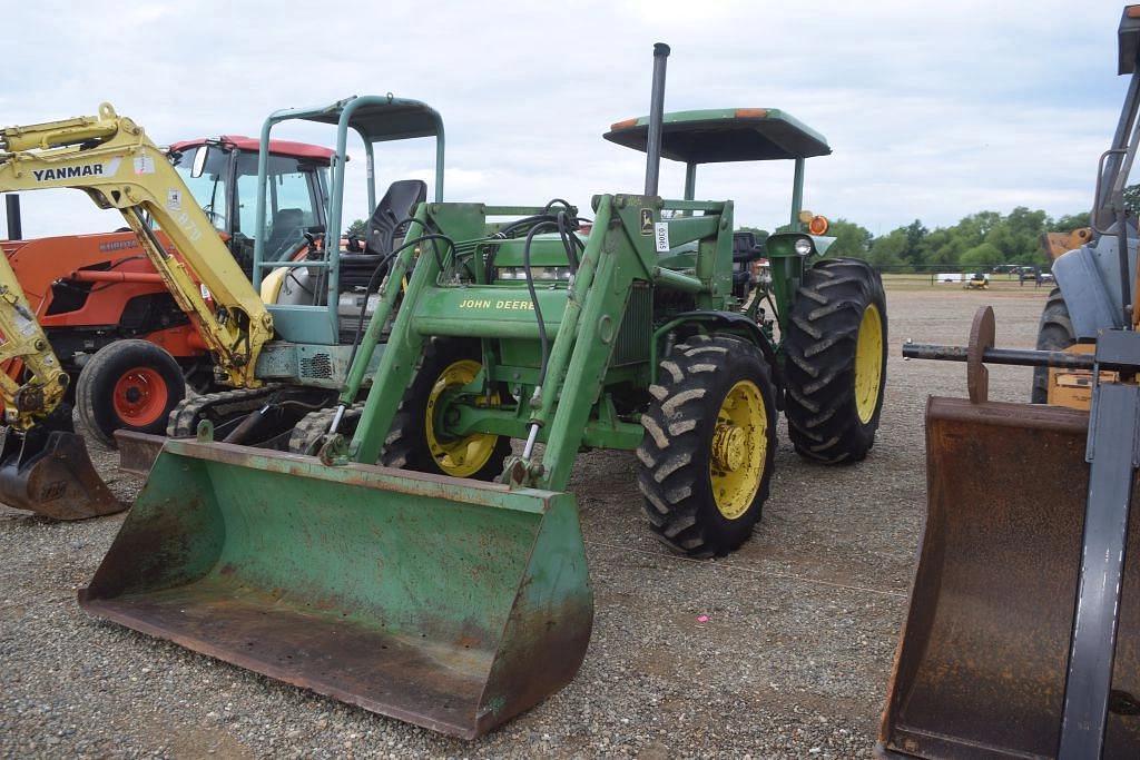 Image of John Deere 2550 Primary image