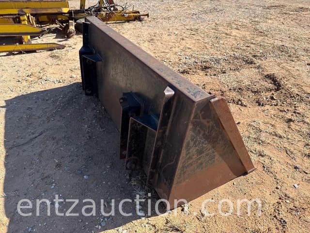 Image of John Deere 260 equipment image 2