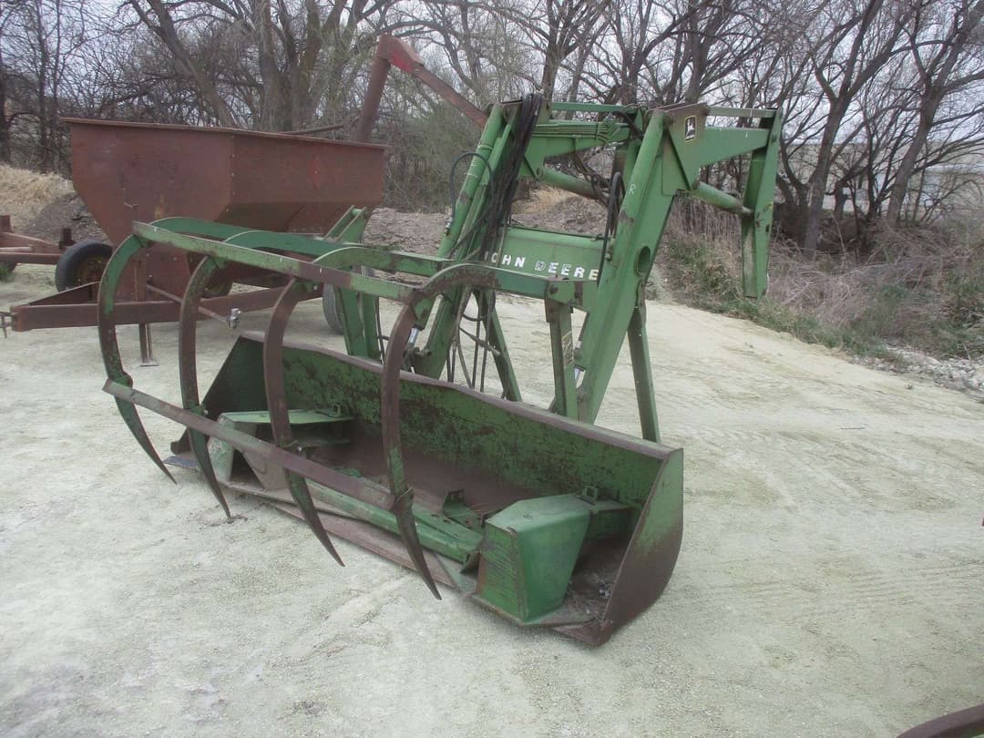 Image of John Deere 260 Primary image