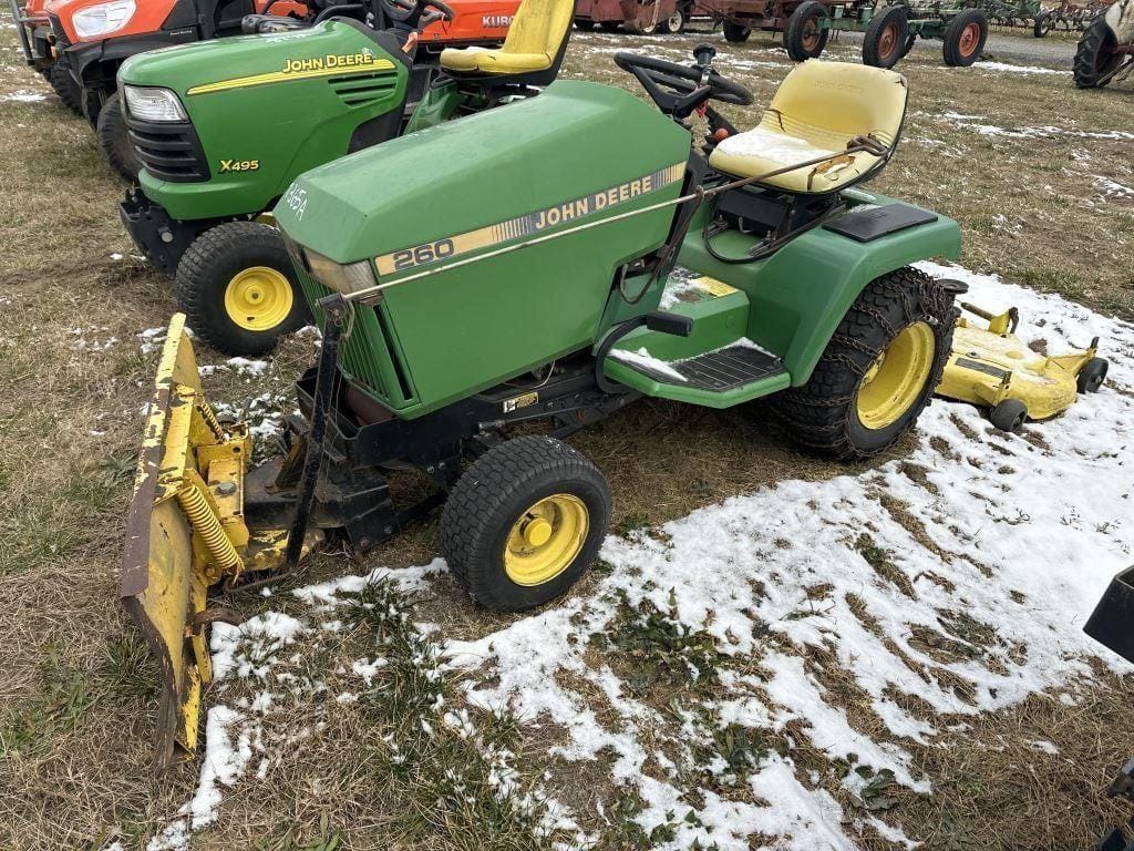 Main image John Deere 260