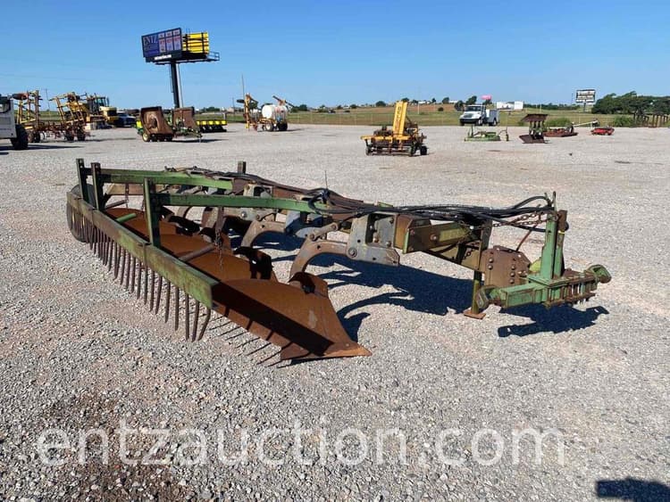 John Deere 2600 Tillage Plows for Sale Tractor Zoom