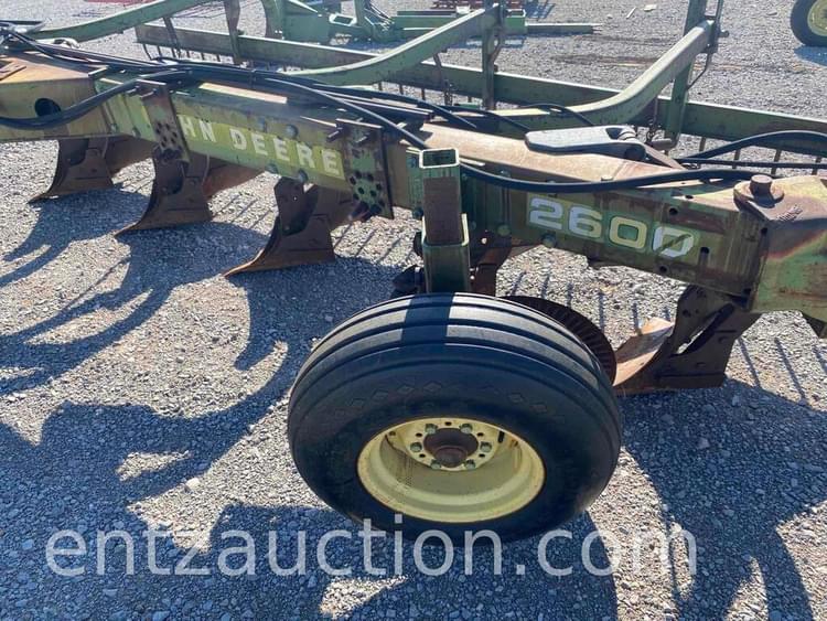 John Deere 2600 Tillage Plows for Sale Tractor Zoom