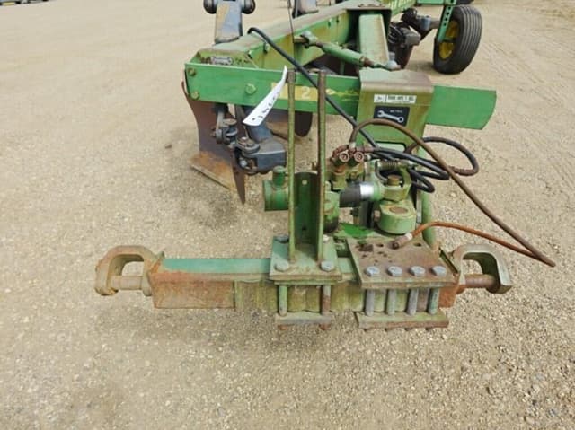 Image of John Deere 2600 equipment image 4