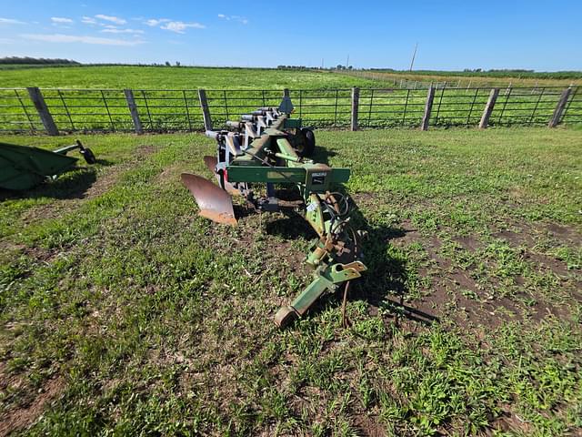 Image of John Deere 2600 equipment image 3