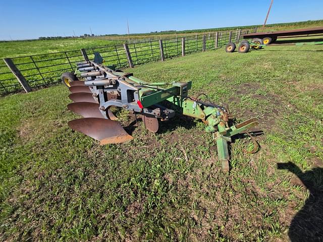 Image of John Deere 2600 equipment image 4