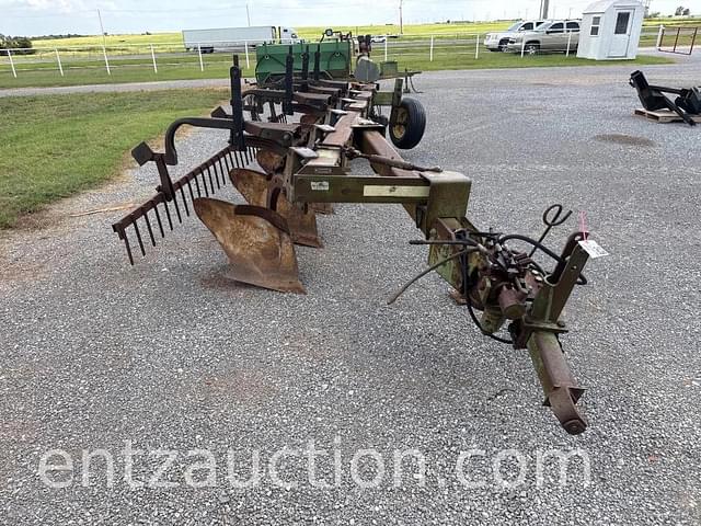 Image of John Deere 2600 equipment image 1