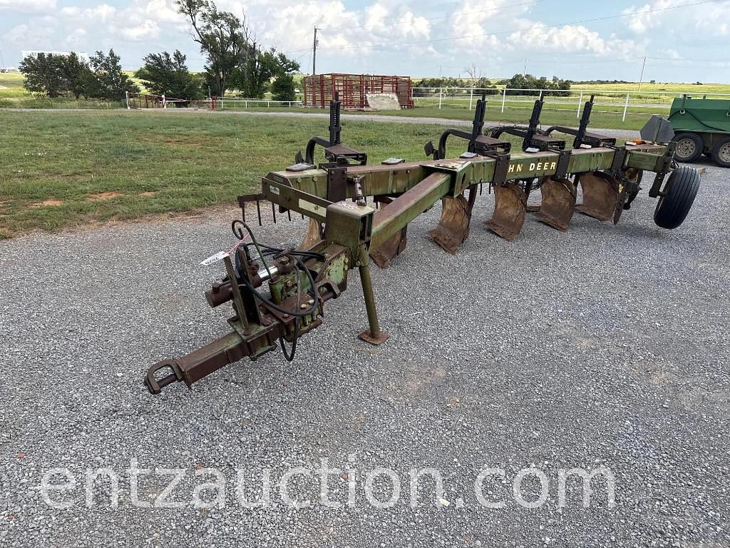 Image of John Deere 2600 Primary image