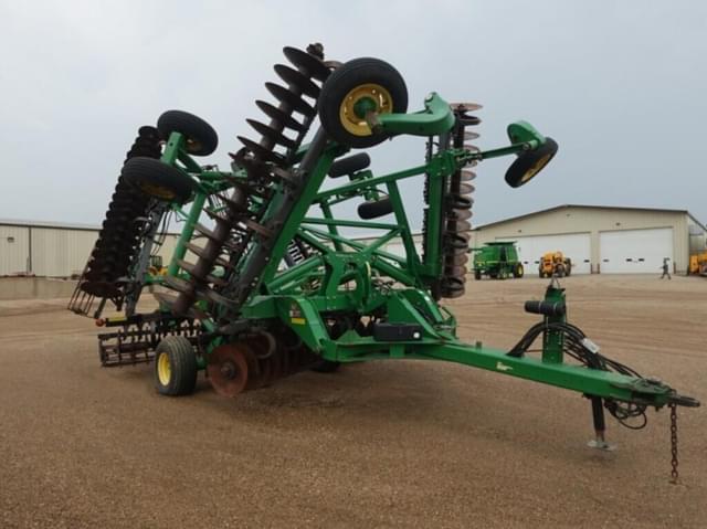 Image of John Deere 2623VT equipment image 1