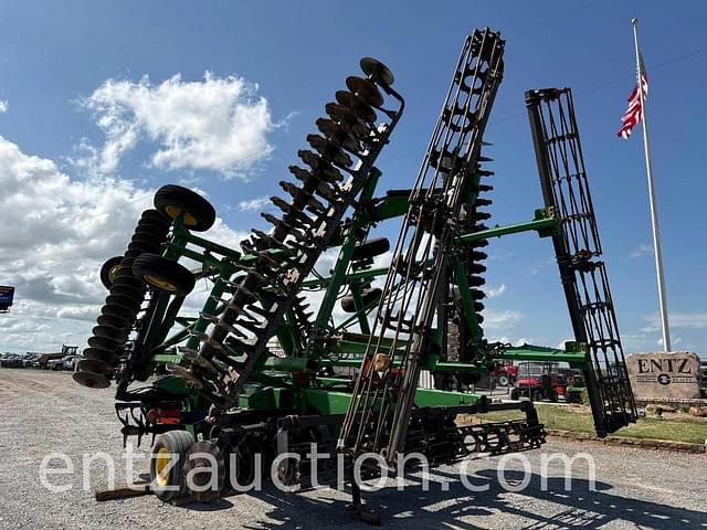 Image of John Deere 2623VT equipment image 4