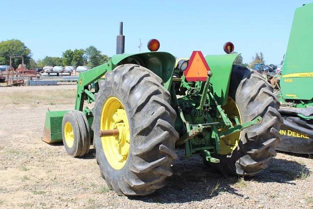 Image of John Deere 2640 equipment image 1