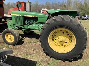 Main image John Deere 2640