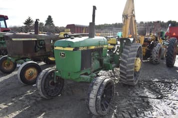Main image John Deere 2640