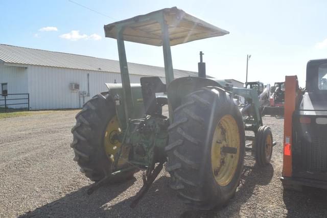 Image of John Deere 2640 equipment image 2