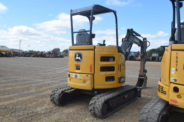 Image of John Deere 26G equipment image 2