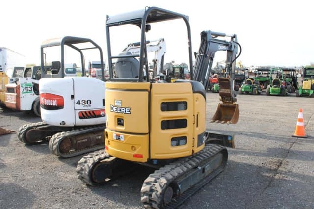 Image of John Deere 26G equipment image 2